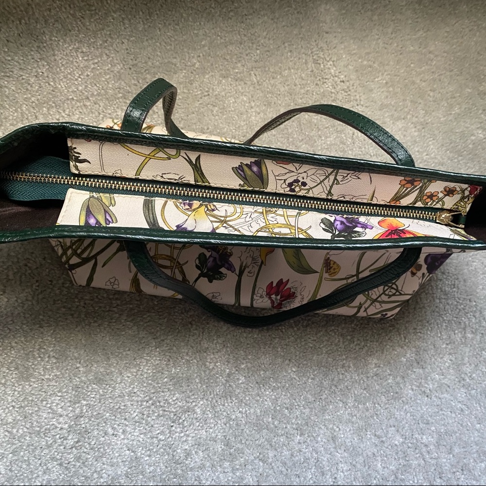 Shoulder bag - Picture 2 of 4